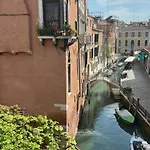 De L'osmarin Suites Affittacamere Venezia