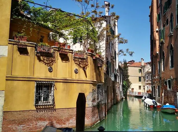 De L'osmarin Suites 3* Venedig