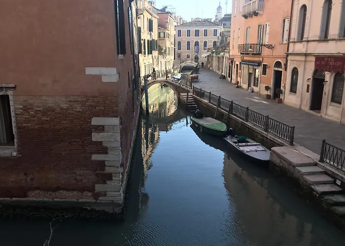 De L'osmarin Suites Gæstehus Venedig