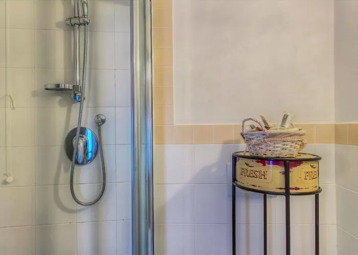 De L'osmarin Suites 3*