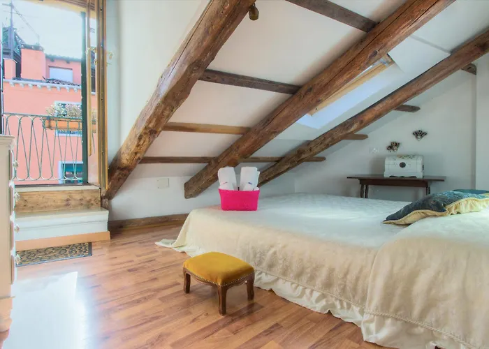 De L'osmarin Suites